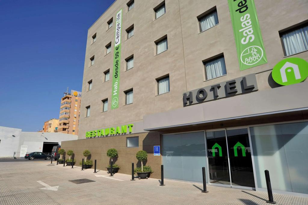 GreenTree Inn & Suites Florence - главное фото