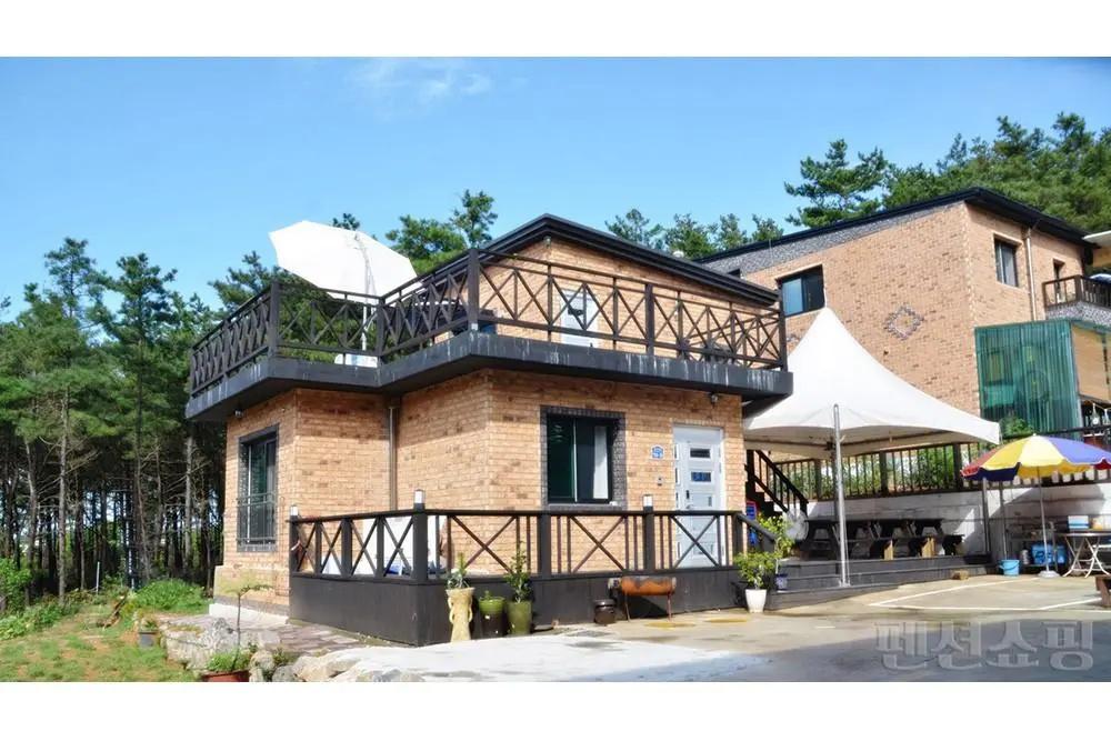 Posidon Pension B - главное фото