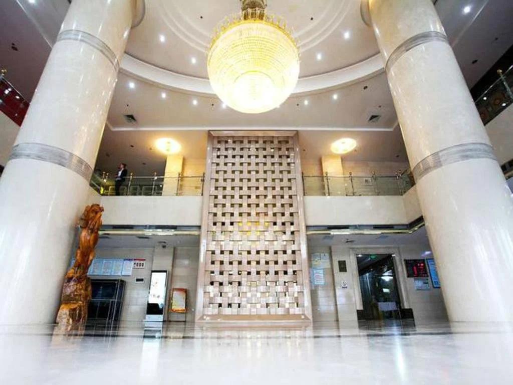 Sea Sky Hotel - главное фото
