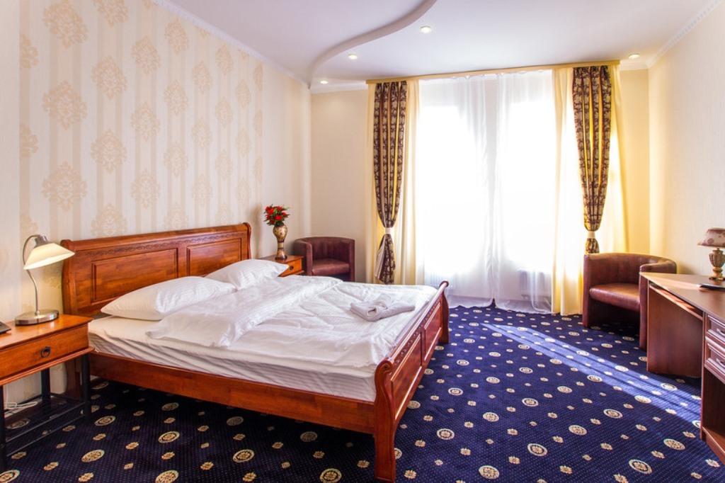 Отель Золотая Ночь - главное фото