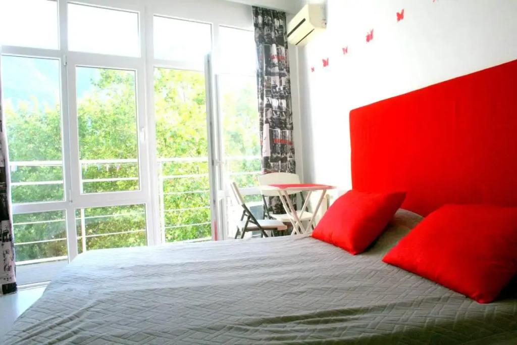 Апартаменты Видовые на Прибрежной 7 в Партените 2 - главное фото