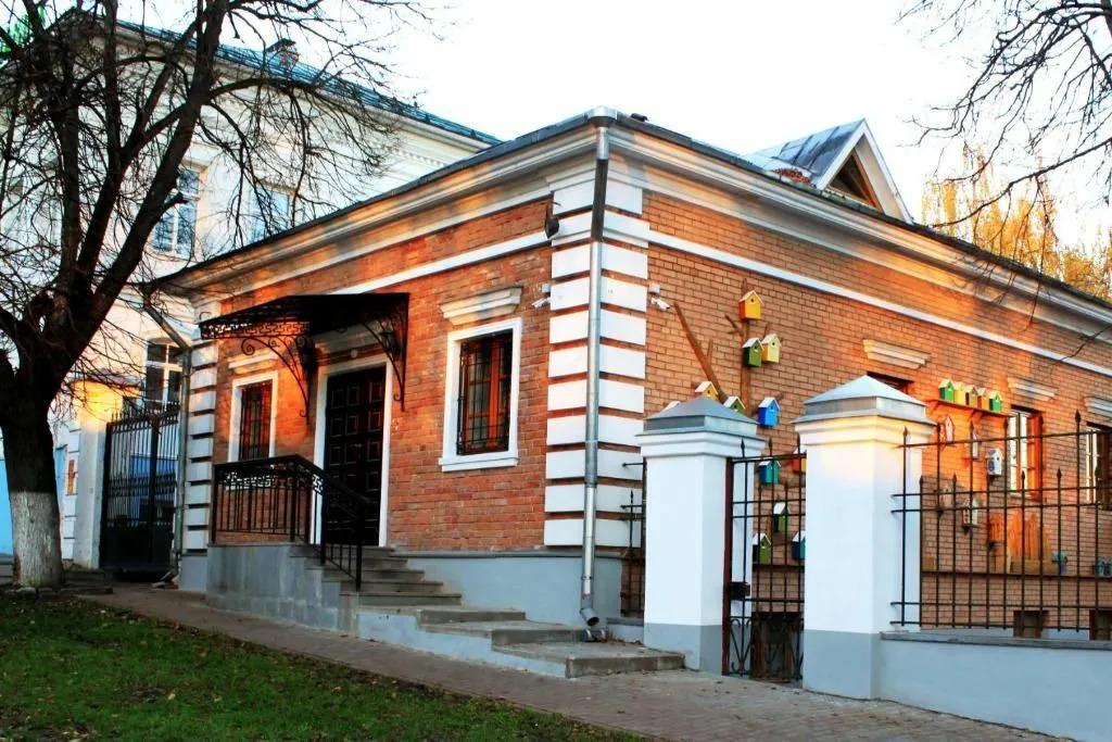 Отель Скворечник - главное фото