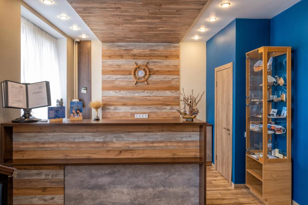 Отель Корабельная - главное фото