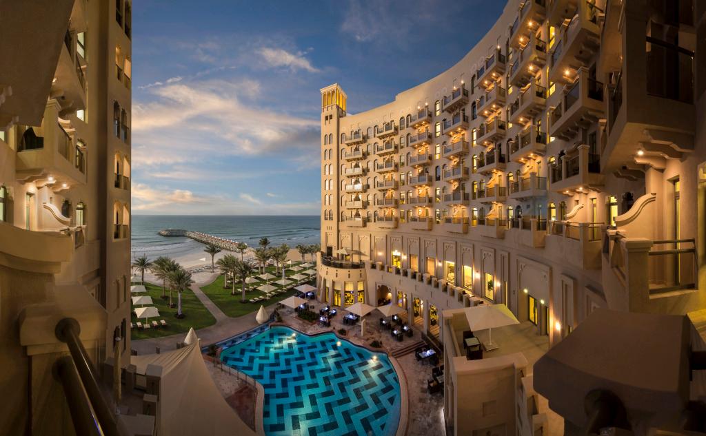 Bahi Ajman Palace Hotel - главное фото