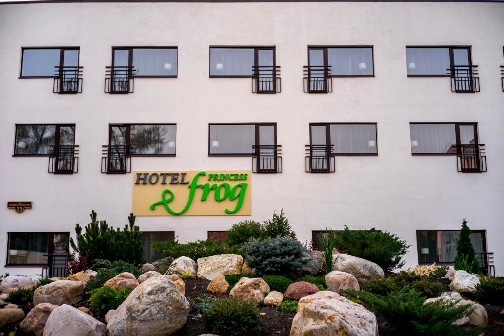 Отель Princess Frog - главное фото