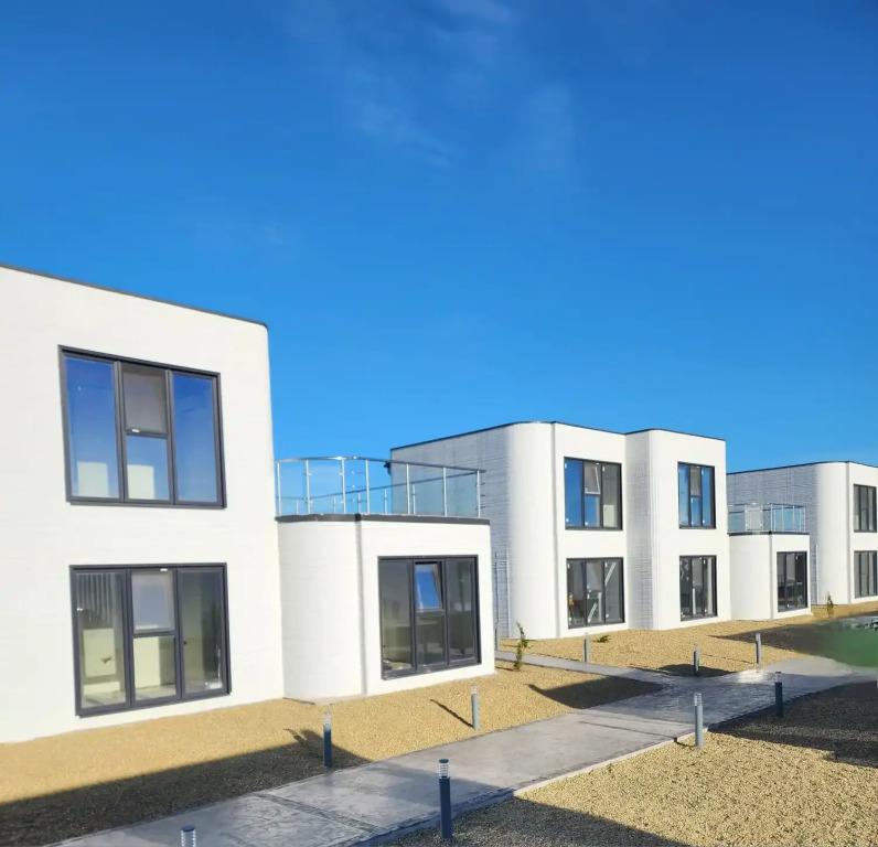 Отель ШОНДI - главное фото