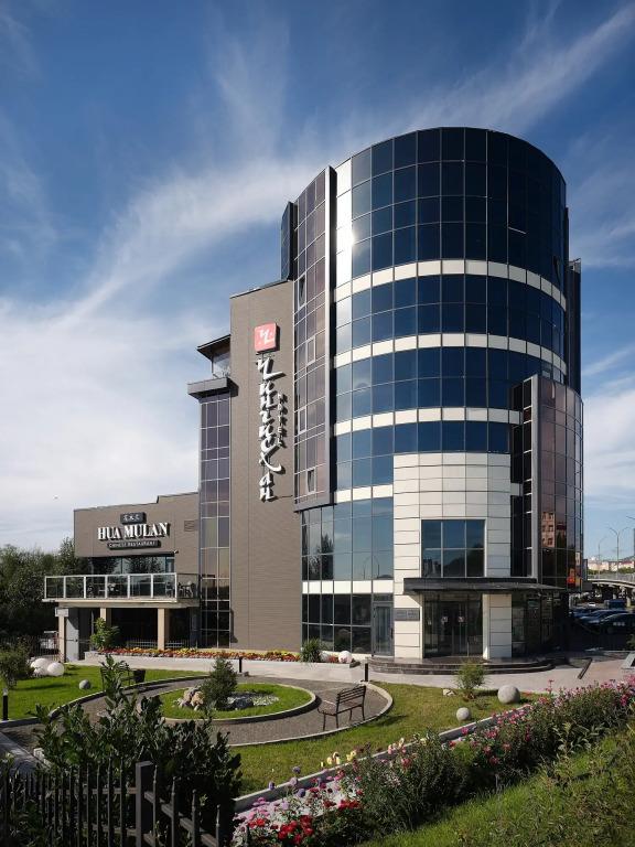 Отель Чингисхан - главное фото