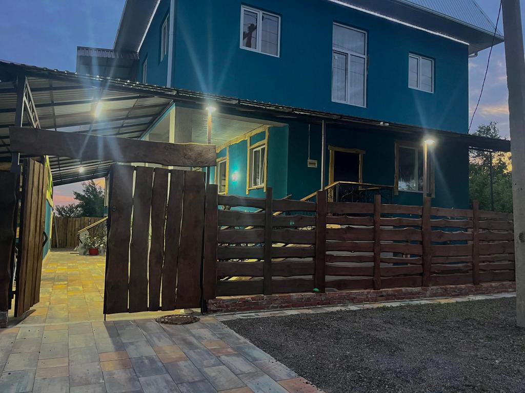 Гостевой дом Белый замок - главное фото