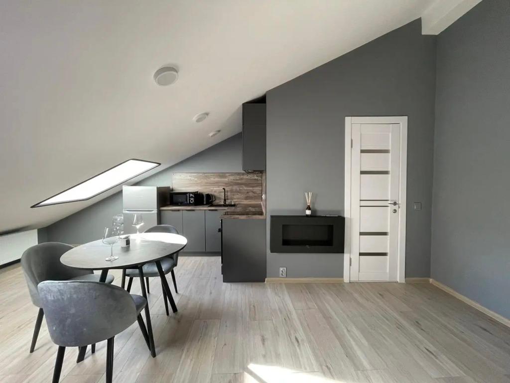 Апартаменты в Самом Центре Ломоносова! - главное фото