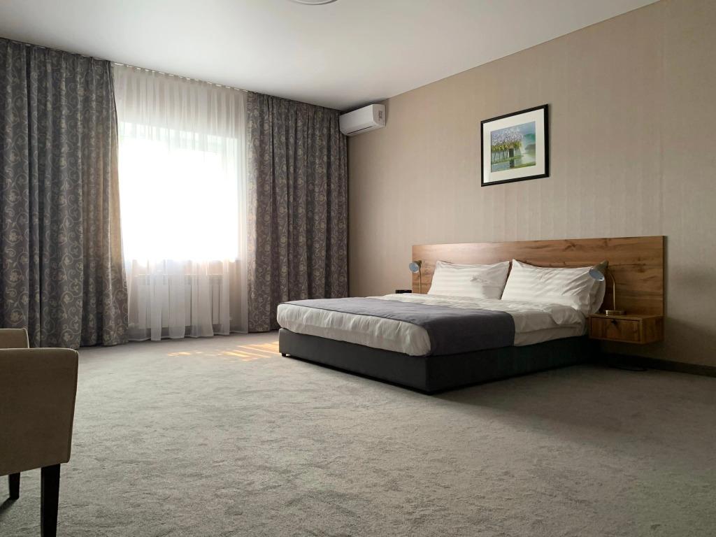 Сто гостей - главное фото