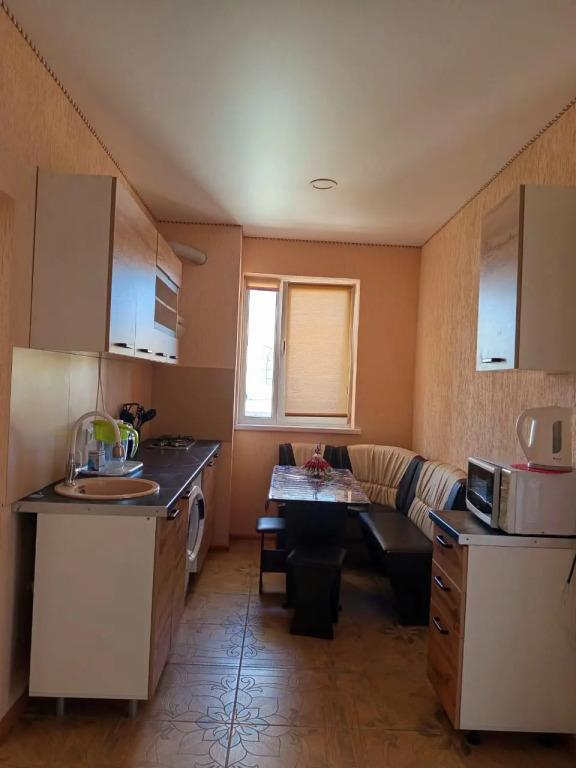 Апартаменты уютные в Орджоникидзе - главное фото