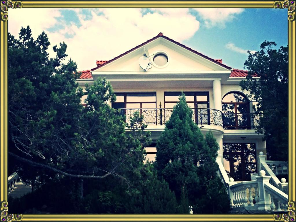 Шале Уютный дом мыс Сарыч - главное фото