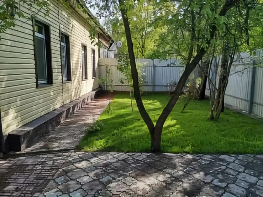 Частный дом в центре города - главное фото