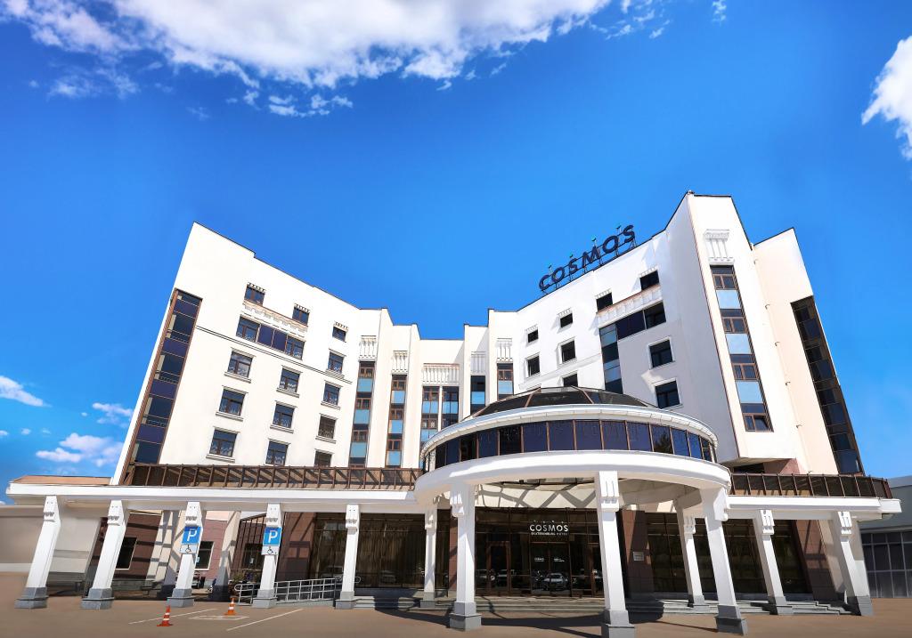 Отель Cosmos Ekaterinburg Hotel - главное фото