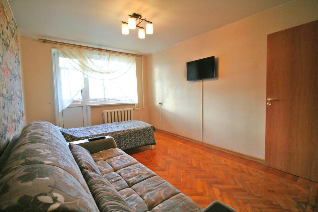 Квартира Венеция на Героев 2к Посуточно Кириши - главное фото