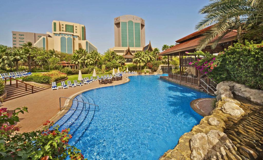 Gulf Hotel Convention and SPA - главное фото