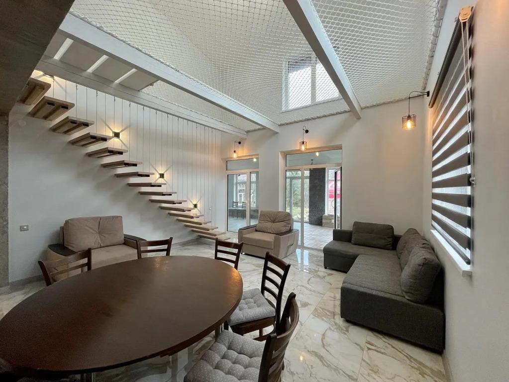 Вилла Your Friends Tarusa - главное фото