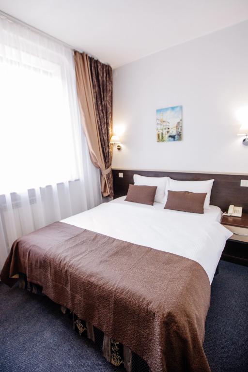 Отель Есенин - главное фото