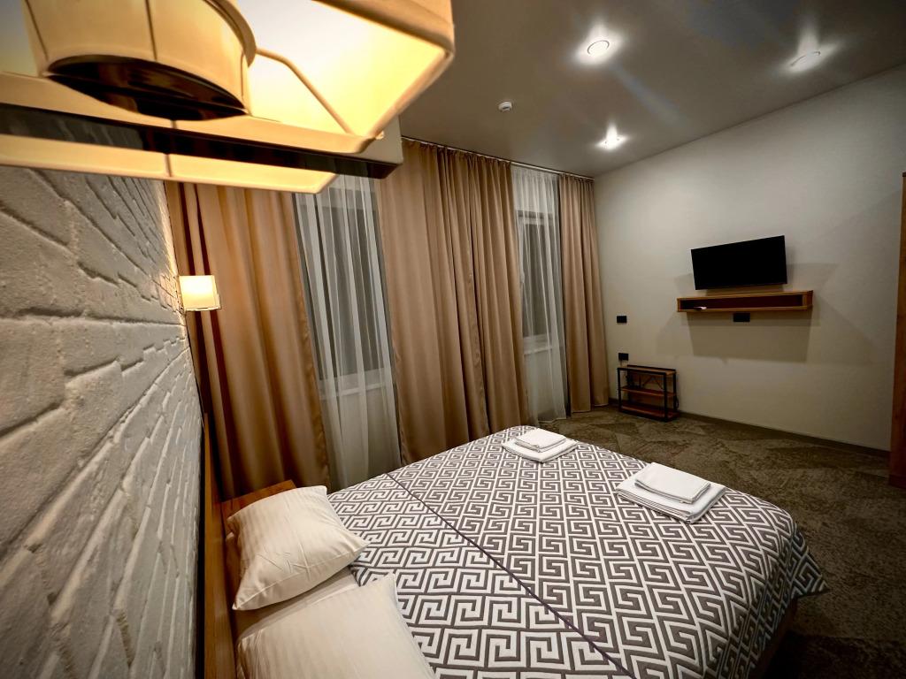 Отель Cremant - главное фото