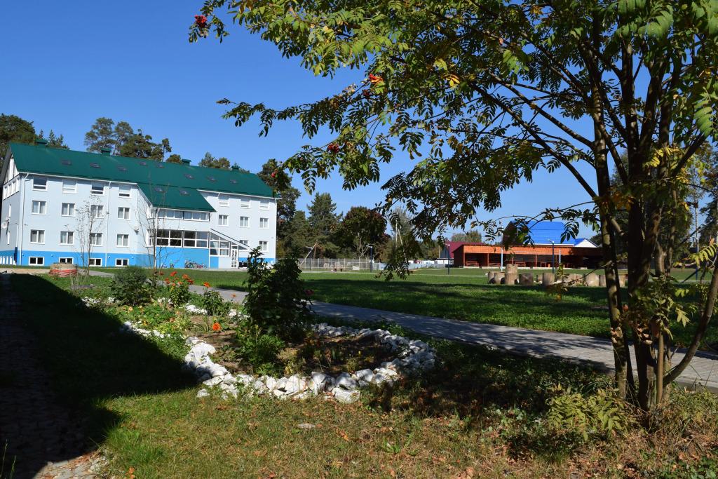 Отель Айсберг Угры - главное фото