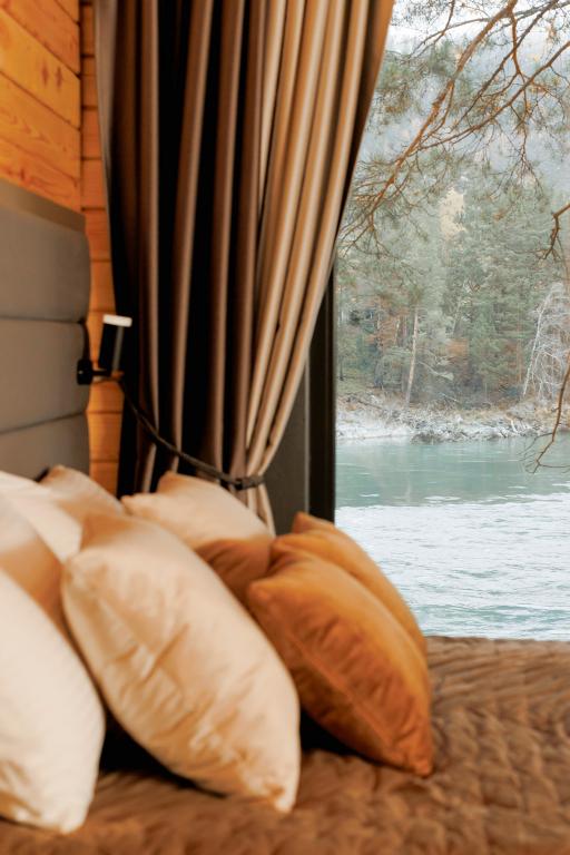 Отель Ayat River - главное фото