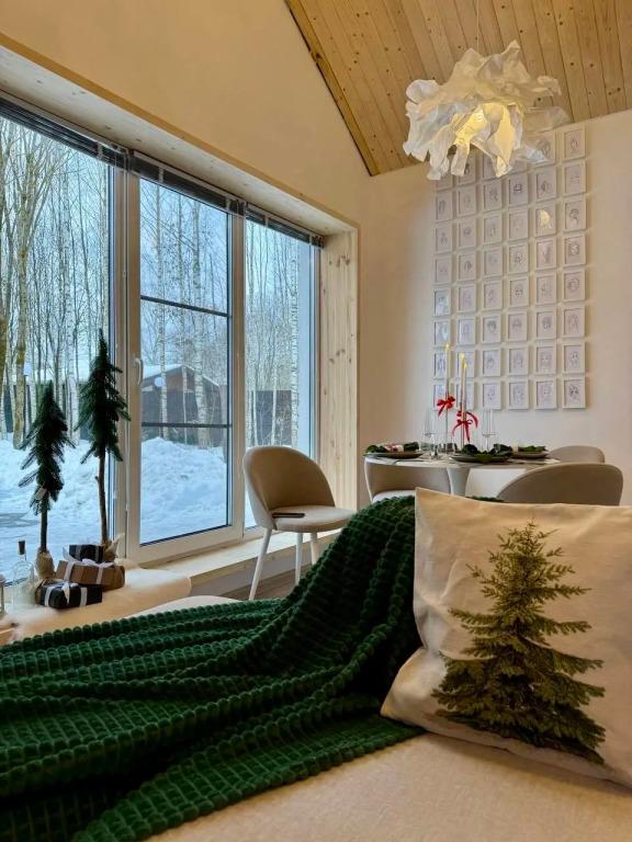 Частный Дом с Панорамными Окнами от Sheluha House - главное фото