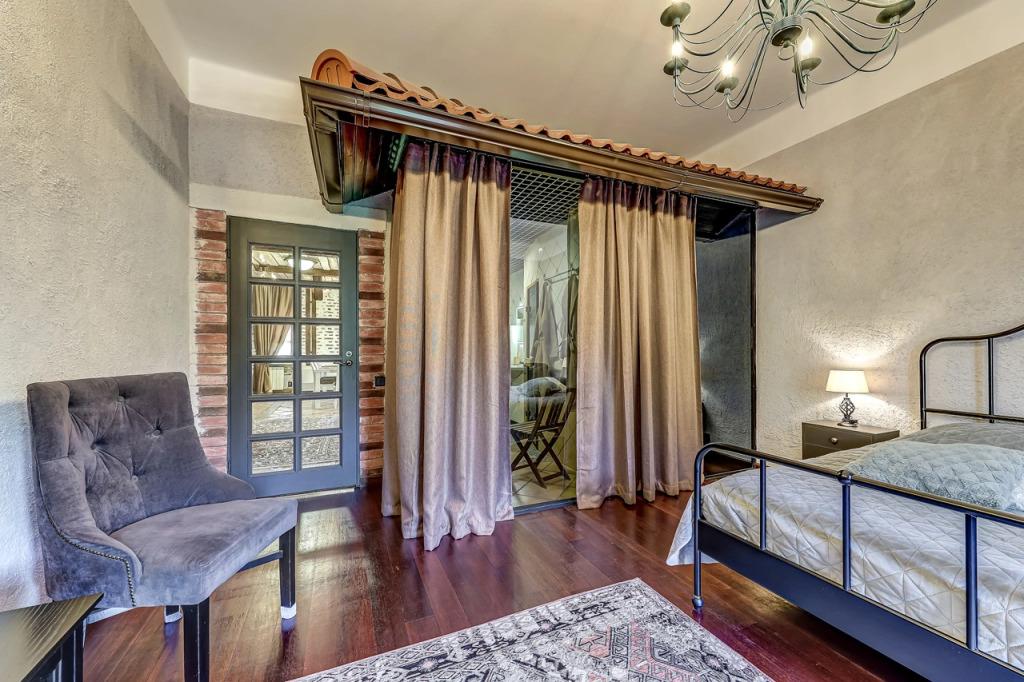 Апартаменты с сауной и видом на парк - главное фото