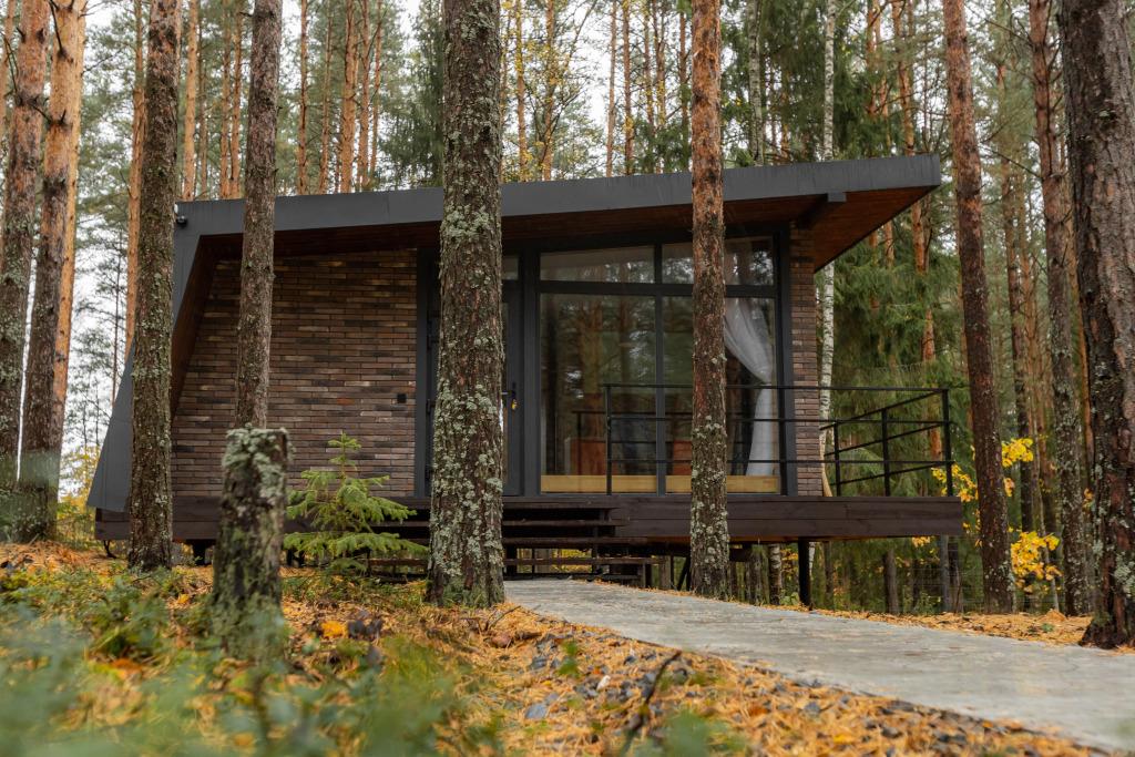 Отель Вино и Сосны - главное фото