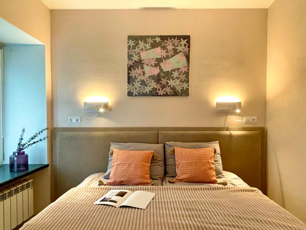 Квартира Современная в центре - главное фото