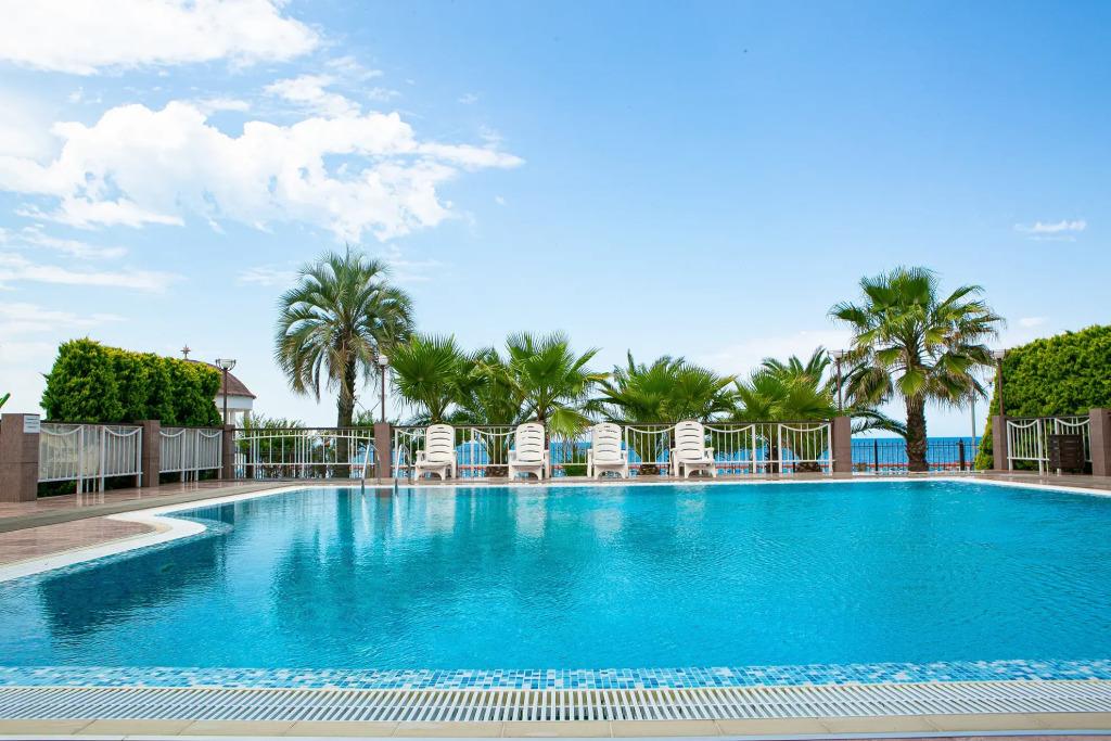 Отель Alex Resort & Spa Hotel - главное фото