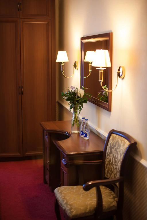 Гостиничный комплекс Купеческий клуб - главное фото