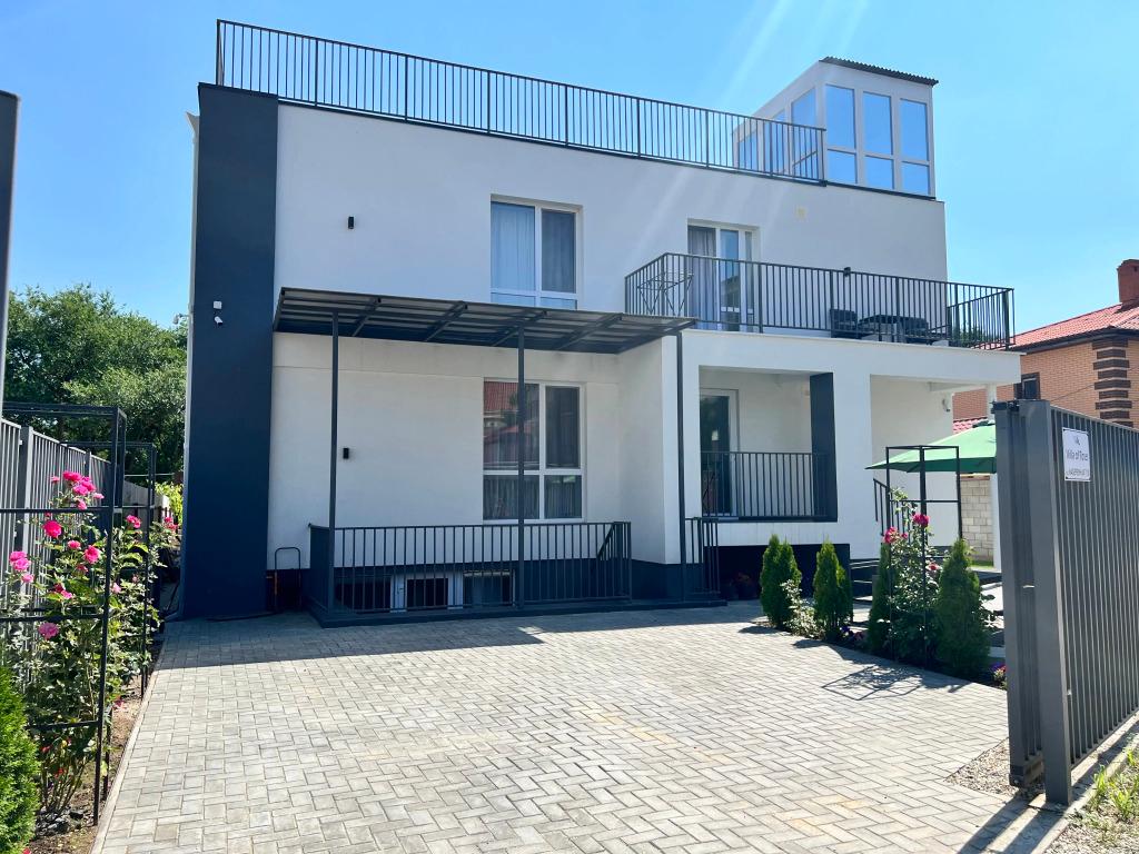 Частный Дом Willa Rose - главное фото