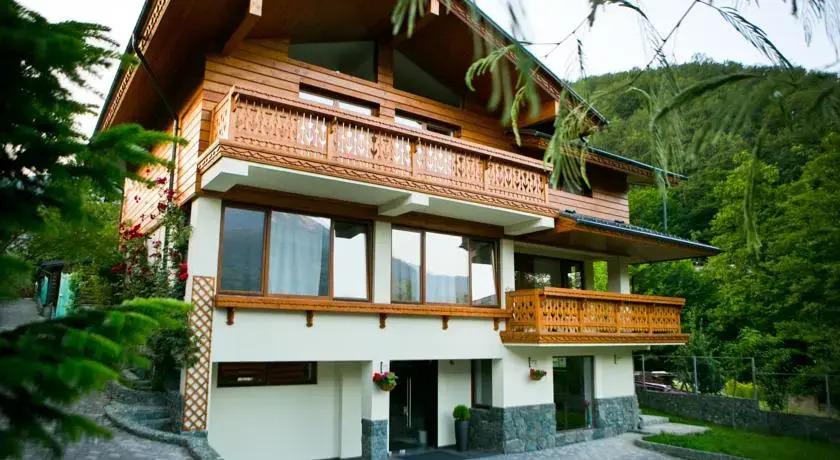 Гостевой дом Резиденция Парк Шале - главное фото