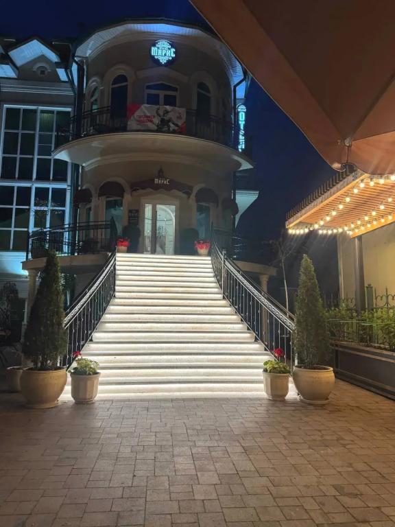 Отель МариС - главное фото