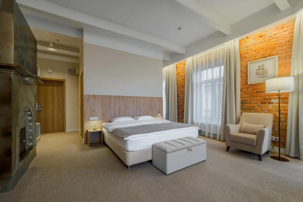 Отель Дом Тaт - главное фото