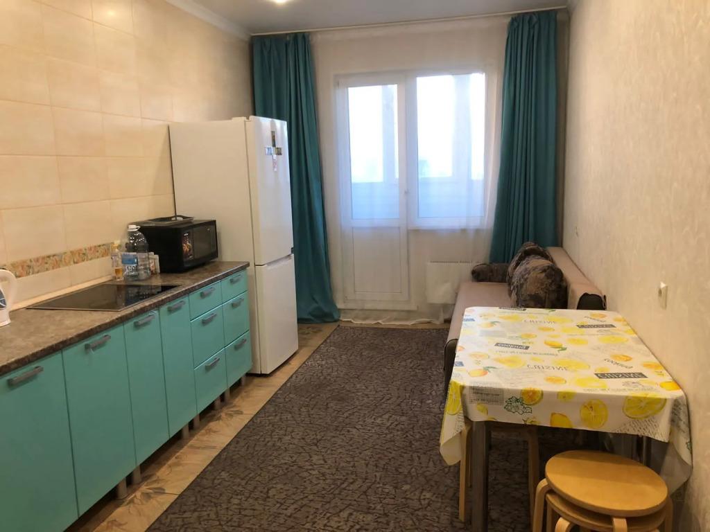 Апартаменты Двухкомнатные 17 Микрорайон - главное фото