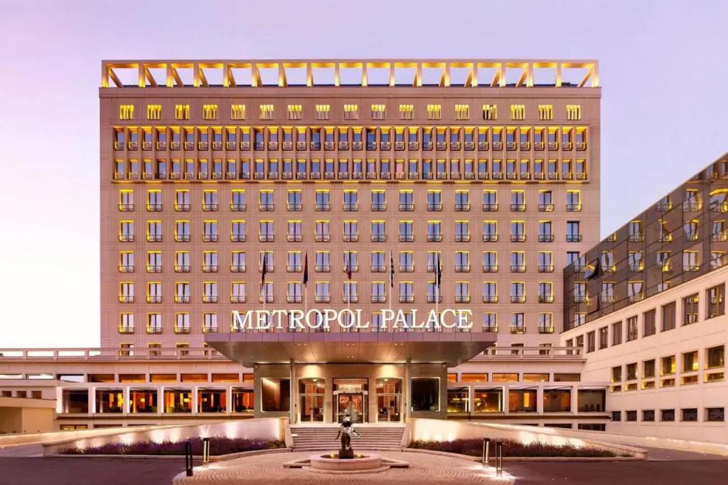 Отель Metropol Palace Belgrade - главное фото