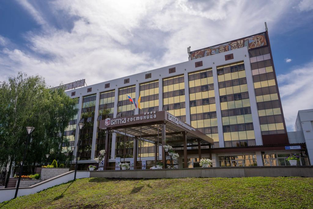 Отель Вятка - главное фото