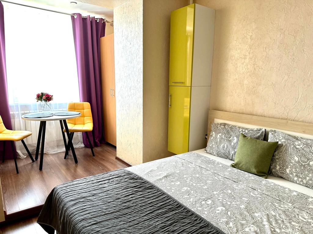 Квартира Яркая Студия в Новом Жк - главное фото