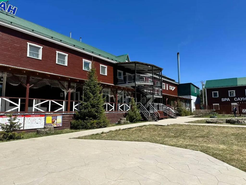 Отель Кумуткан - главное фото