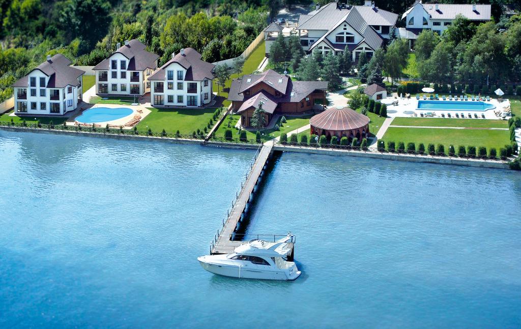 Отель Высокий берег - главное фото