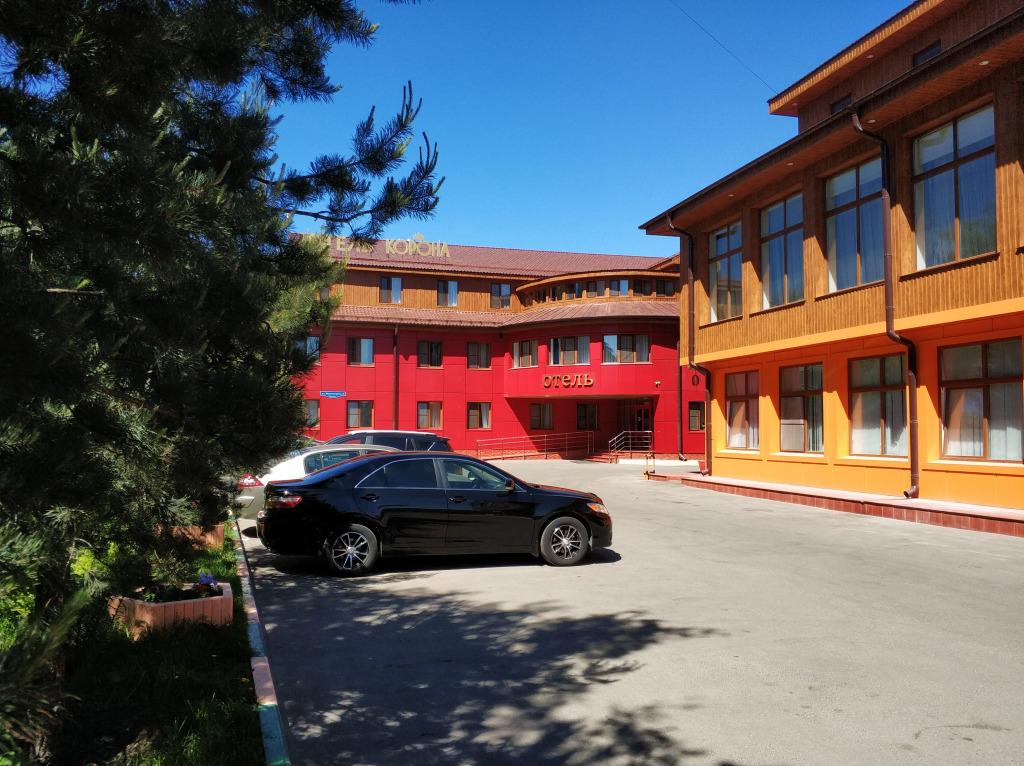 Отель Корона - главное фото