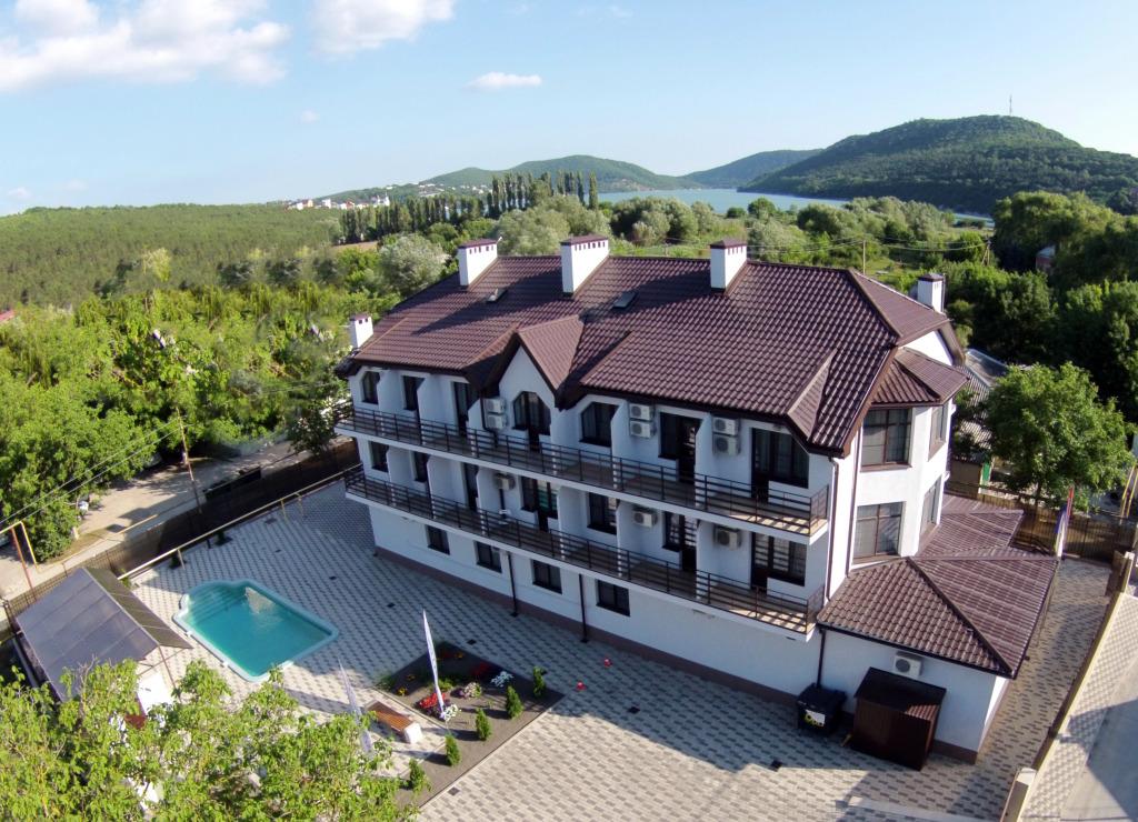 Отель Лагуна Абрау Дюрсо - главное фото