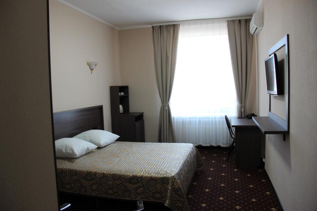 Отель Плаза - главное фото