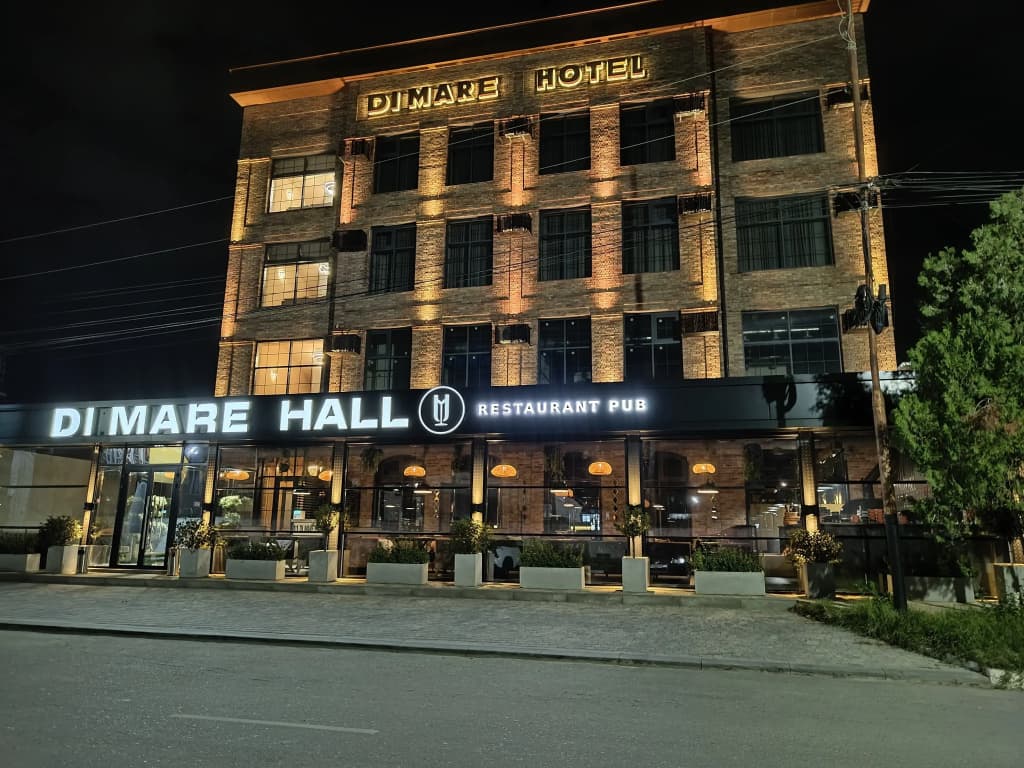 Отель Di Mare Hall - главное фото