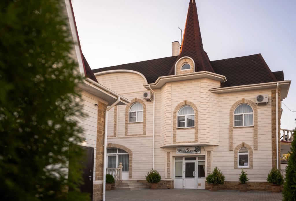 Отель Ривьера - главное фото