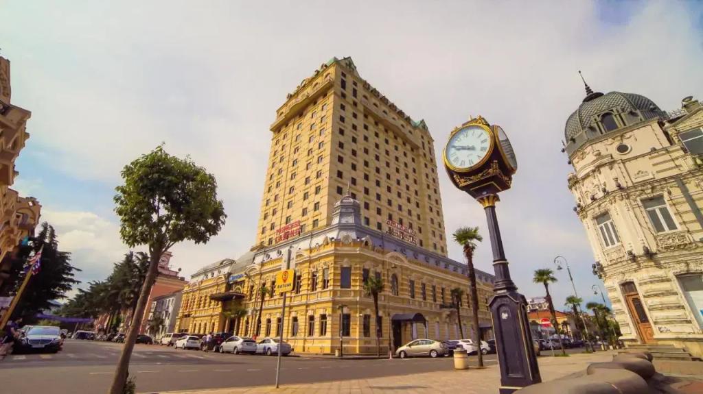 Wyndham Batumi Hotel - главное фото