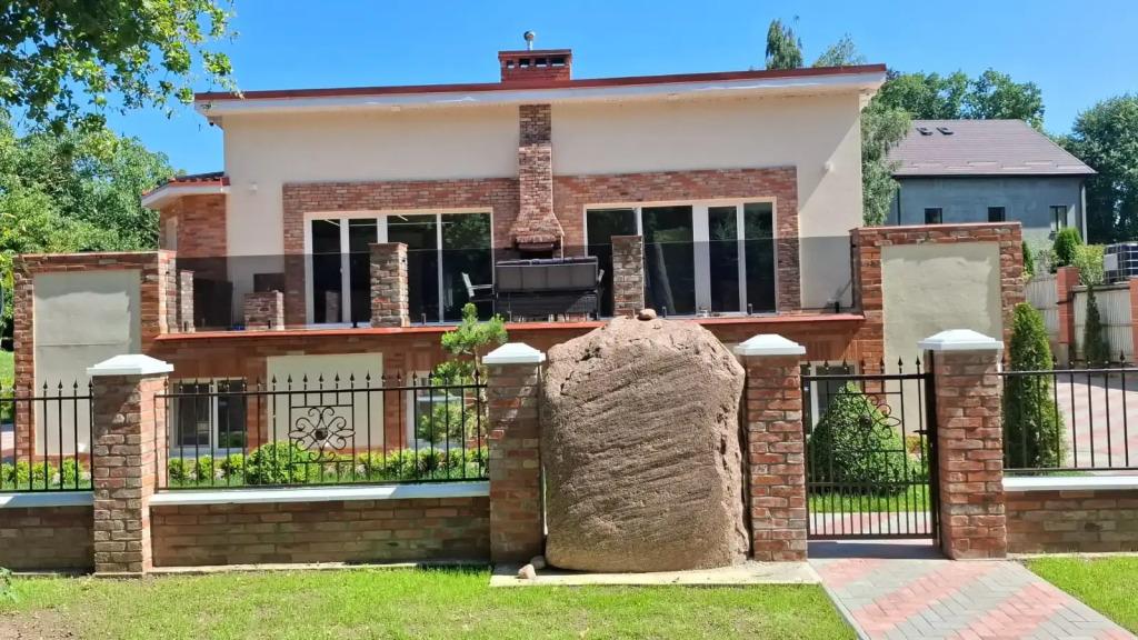 "Вилла 28" студия 1 на первой береговой линии - главное фото