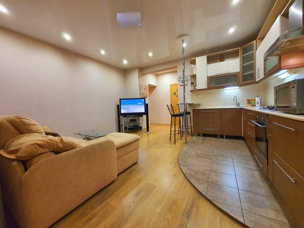 Апартаменты на Челюскинцев 7 - главное фото