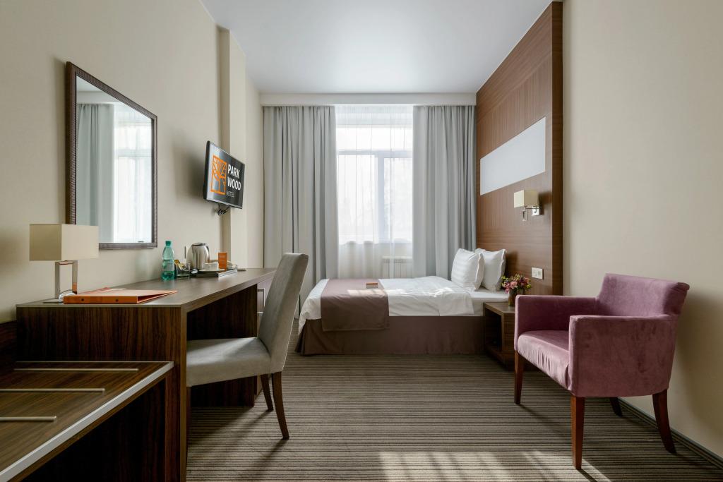 Отель PARK WOOD HOTEL - главное фото